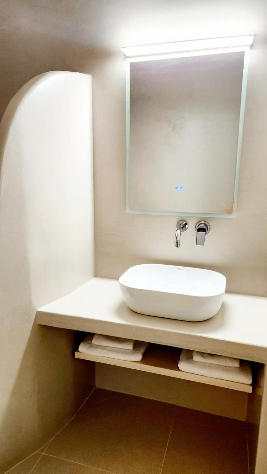 Hayal Suites Santorini Emporio  المظهر الخارجي الصورة