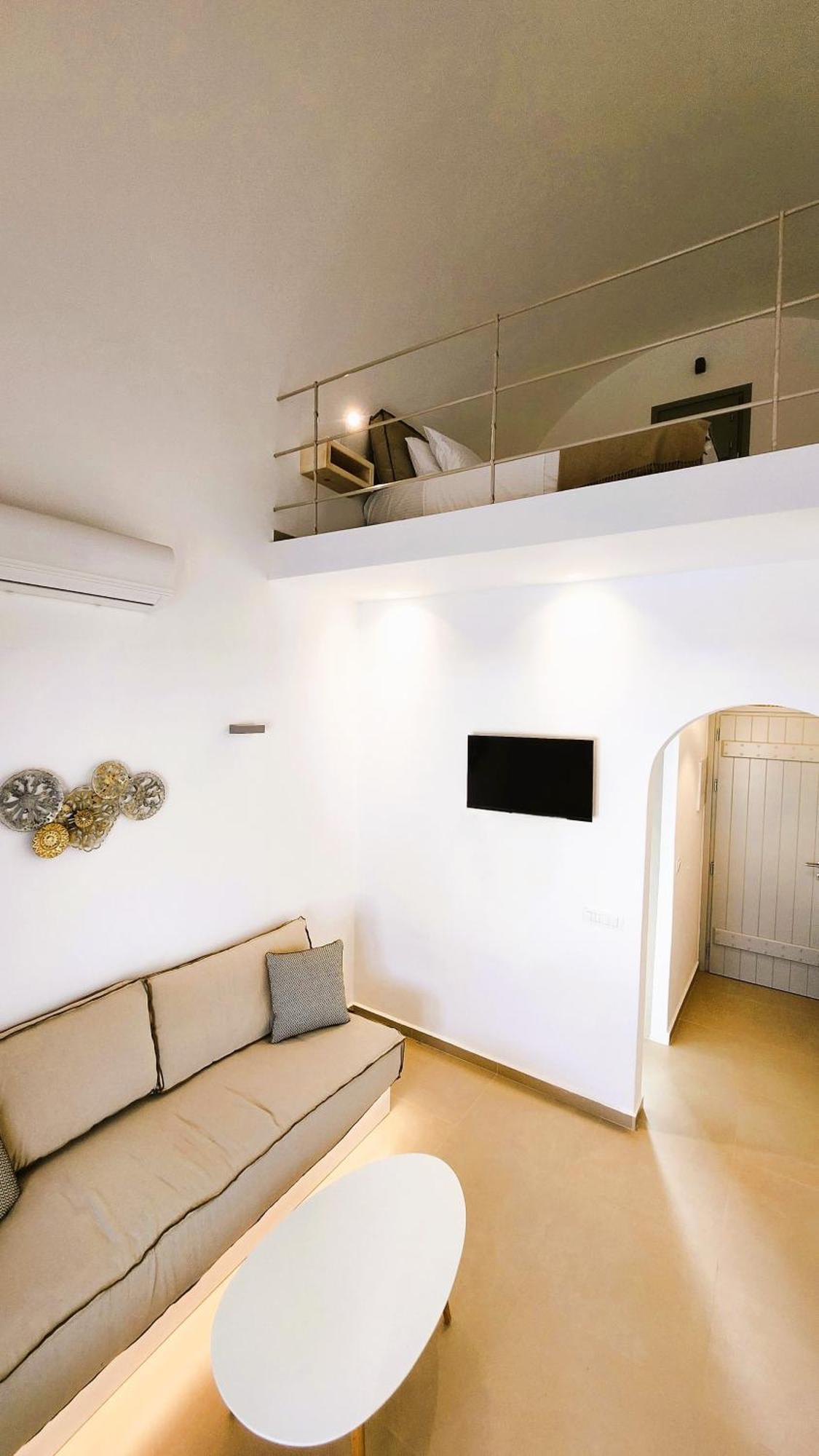 Hayal Suites Santorini Emporio  المظهر الخارجي الصورة